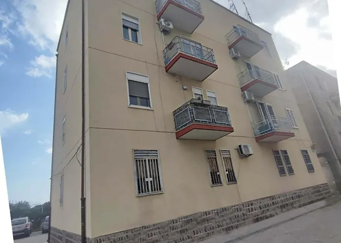 Bolano House